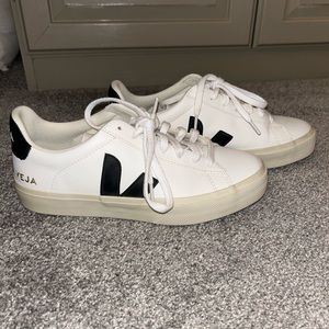 Veja Campo Leather Low Top Sneakers